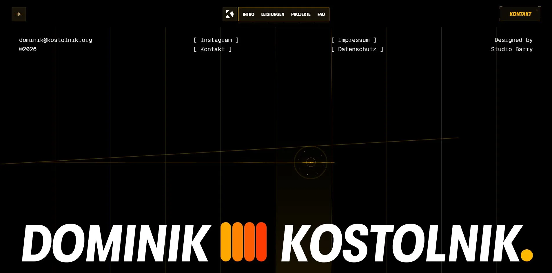 The footer, a line drawn by the cursor above the name DOMINIK KOSTOLNIK, with a ring of light at its end